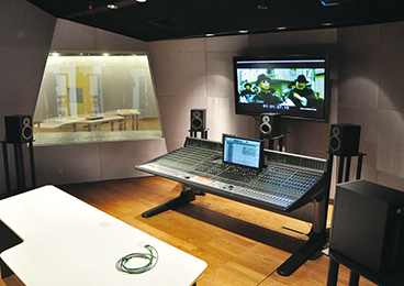 CCTV - Surround Sound Recording Studio