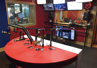 Hong Kong D100 Radio - Live Broadcasting Room